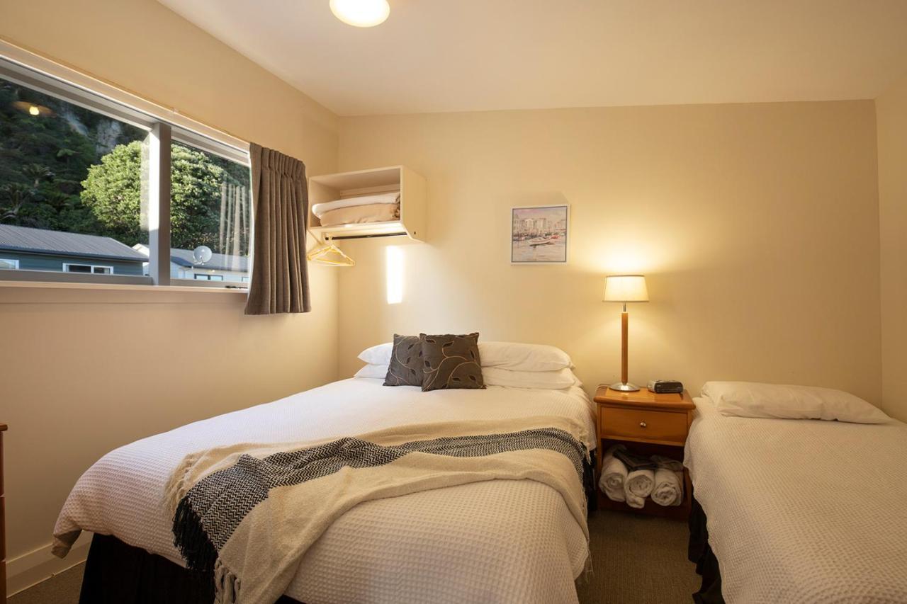 Punakaiki Beachfront Motels Екстер'єр фото